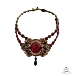 Colar soutache