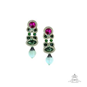 Brinco com soutache