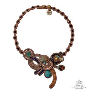 colar soutache