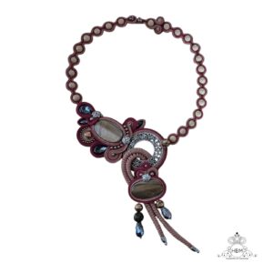 Colar soutache