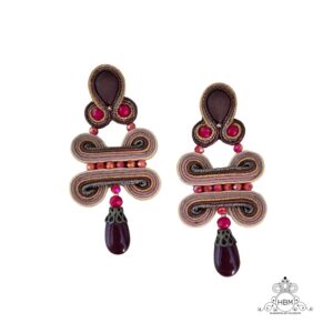 Brinco soutache