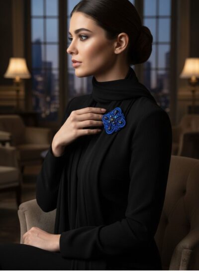 Broche soutache